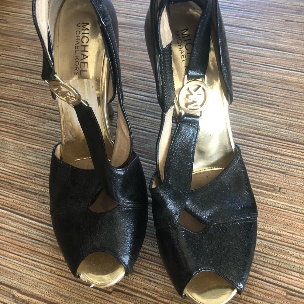Michael Kors Black heels, size 7.